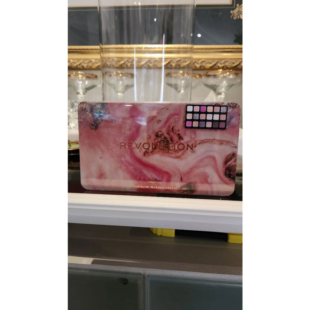 Revolution Beauty Forever Flawless Eyeshadow Palette